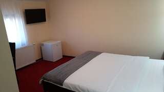 Мотели Motel Diamant Амара Двухместный номер с 1 кроватью или 2 отдельными кроватями-8